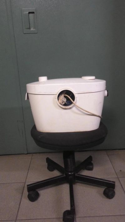 Лот: 7898588. Фото: 1. продам дренажный насос(салолифт... Насосы циркуляционные, нагнетательные