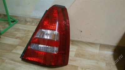 Лот: 2445005. Фото: 1. Стоп сигнал Subaru Forester SG5... Оптика и освещение