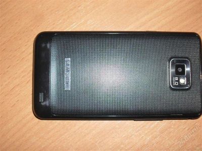 Лот: 2398287. Фото: 1. Телефон SAMSUNG GALAXY S 2. Кнопочные мобильные телефоны