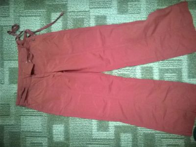 Лот: 10665555. Фото: 1. Брюки на девочку. Брюки, шорты, джинсы