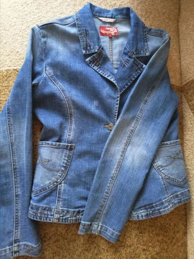 Лот: 11287600. Фото: 1. Пиджак джинсовый р. 44-46. Пиджаки, жакеты, жилеты