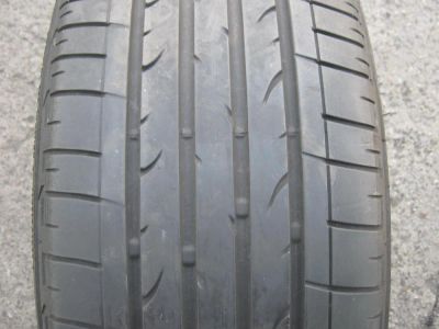 Лот: 4586119. Фото: 1. R20 275/40 продам 2 шины bridgestone... Шины