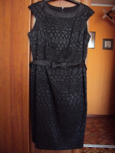 Лот: 4714771. Фото: 1. Маленькое черное платье в комплекте... Платья