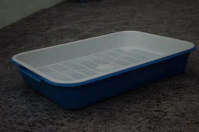 Лот: 7700005. Фото: 1. Лоток для кошек (или пёсиков). Миски, лотки, наполнители