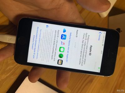 Лот: 17668923. Фото: 1. IPhone 5s 16 гб косячит экран. Смартфоны