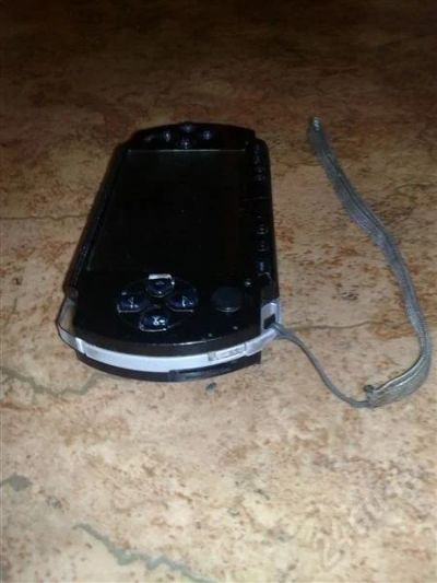 Лот: 344252. Фото: 1. psp fat полный комплект, прошита... Игровые приставки, консоли