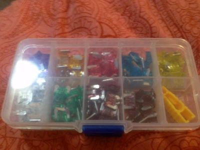 Лот: 5184777. Фото: 1. Набор предохранителей флажковых... Электрооборудование