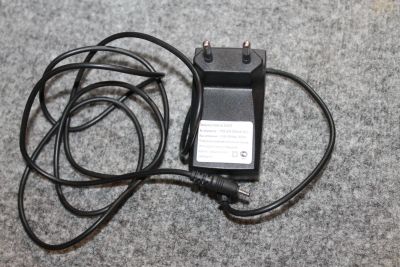 Лот: 4548373. Фото: 1. зарядное устройство nokia. Зарядные устройства, блоки питания, адаптеры сетевые для смартфонов