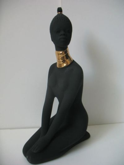 Лот: 19324052. Фото: 1. Юность Африки Негритянка Девушка... Фарфор, керамика