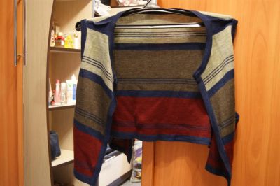 Лот: 3951155. Фото: 1. Накидка трикотажная. Накидки, шали, палантины