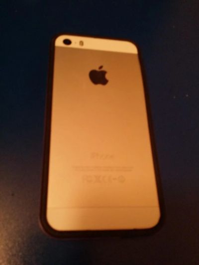 Лот: 7119632. Фото: 1. IPhone 5s. Смартфоны