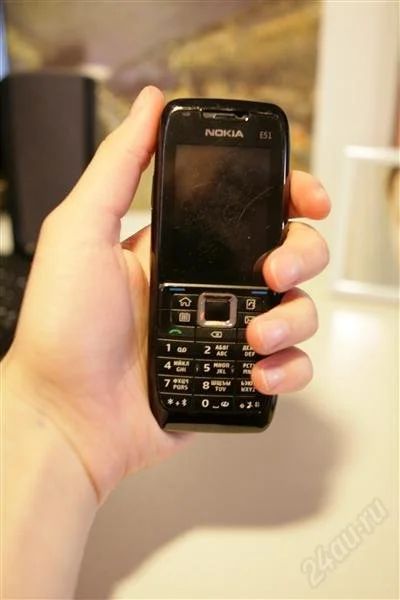Лот: 941781. Фото: 1. мобильный телефон nokia e51. Кнопочные мобильные телефоны