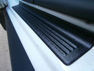 Лот: 15738950. Фото: 1. Renault Duster Накл. на пороги... Детали тюнинга