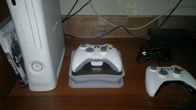 Лот: 7264848. Фото: 1. Xbox 360 Arcade. (Jasper) 120GB... Игровые приставки, консоли