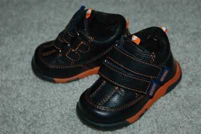 Лот: 826478. Фото: 1. Ботиночки Kotofey, р.19. Ботинки