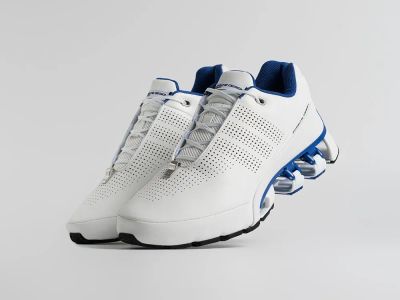 Лот: 12683972. Фото: 1. Кроссовки Adidas Porsche Design... Кеды, кроссовки, слипоны