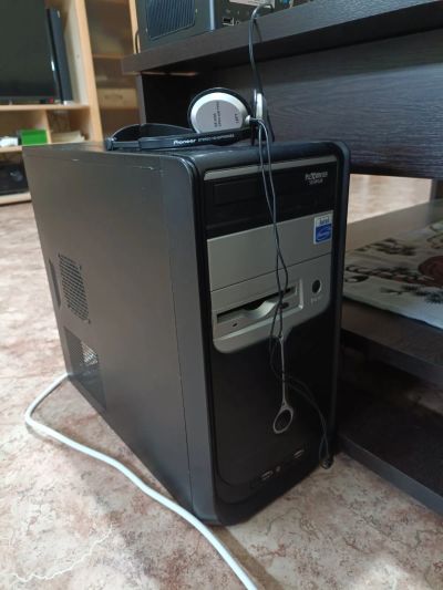 Лот: 19970320. Фото: 1. Системный блок на Core2Duo e4300. Компьютеры в сборе