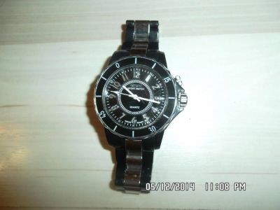 Лот: 4836703. Фото: 1. часы Qhsen quartz. Другие наручные часы