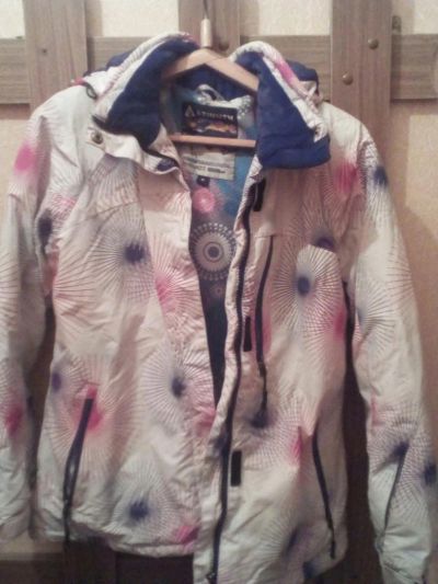 Лот: 8419155. Фото: 1. Горнолыжная куртка женская (см... Верхняя одежда