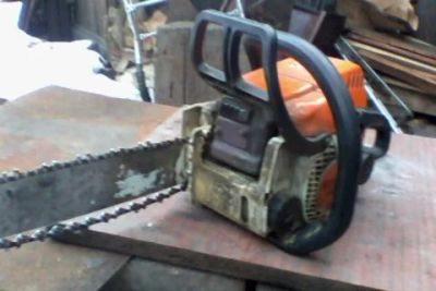 Лот: 6627987. Фото: 1. бензопила Stihl 180. Бензо-, мотоинструмент