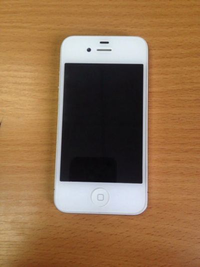 Лот: 7360488. Фото: 1. iPhone 4s белый 32gb. Смартфоны