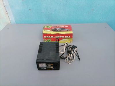 Лот: 19102116. Фото: 1. Зарядное устройство для аккумулятора... Пуско-зарядные устройства