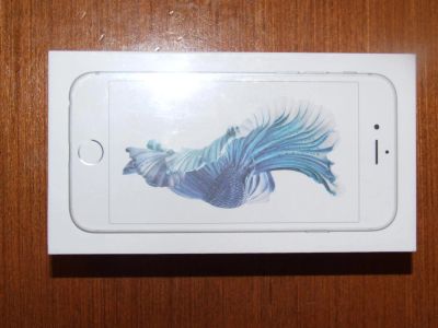 Лот: 7184300. Фото: 1. iphone 6s 16. Смартфоны