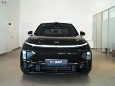 Лот: 25889147. Фото: 1. Внедорожник Li Auto L7 2025. Автомобили