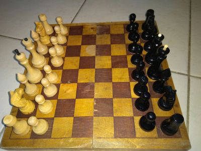 Лот: 20357642. Фото: 1. шахматы родом из СССР конец 50-х... Предметы интерьера и быта
