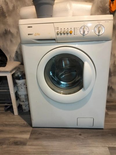 Лот: 25888315. Фото: 1. Стиральная машинка. Стиральные машины