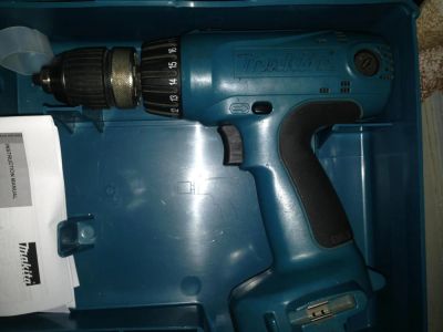 Лот: 6567155. Фото: 1. Шуруповерт Makita 6337. Электроинструмент