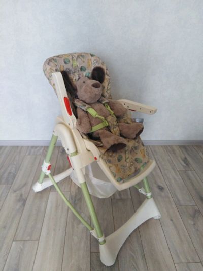 Лот: 16324144. Фото: 1. Детский стульчик для кормления... Ванночки, сиденья, горшки