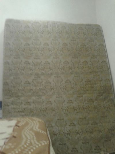 Лот: 6176720. Фото: 1. продам матрас 200 на 160. Матрасы