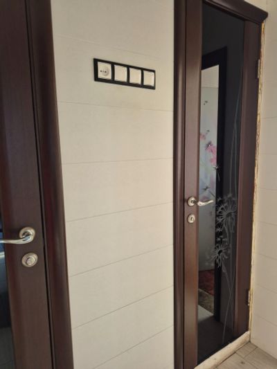 Лот: 25885284. Фото: 1. Двери б/у(2шт). Фурнитура, комплектующие