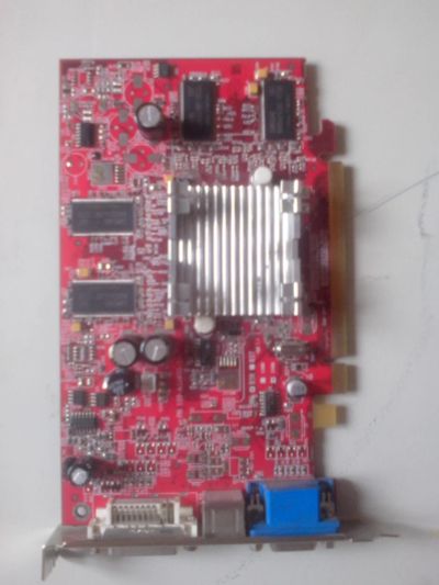 Лот: 7803108. Фото: 1. Видеокарта ATI. Видеокарты