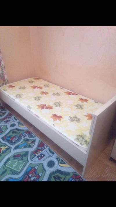 Лот: 12723970. Фото: 1. Кровать с матрацем б/у. Кровати