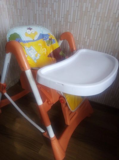 Лот: 15584435. Фото: 1. Стульчик для кормленияя. Стульчики для кормления