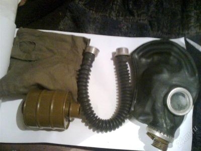 Лот: 2735988. Фото: 1. противогаз в комплекти не дорого. Другое (сувениры, подарки)