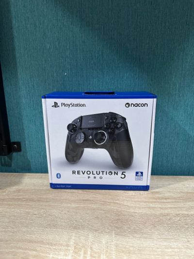 Лот: 25403279. Фото: 1. Геймпад Nacon Urban Camo PS5 Controller... Аксессуары для игровых приставок, консолей, геймпады