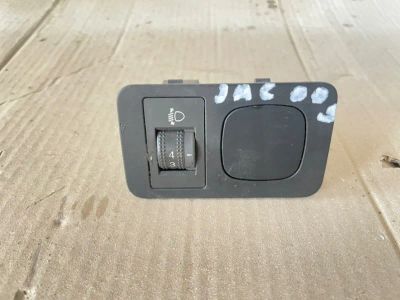 Лот: 25807634. Фото: 1. кнопка корректора фар Jac N120. Оптика и освещение