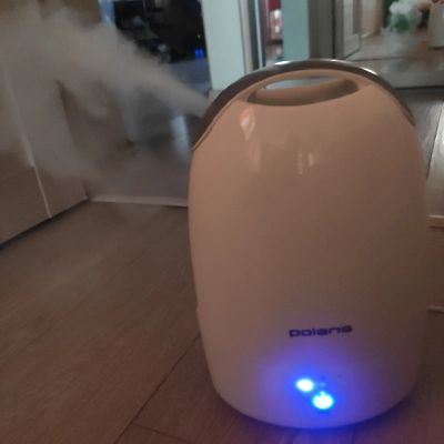 Лот: 25884912. Фото: 1. Увлажнитель воздуха Polaris. Увлажнители и мойки воздуха