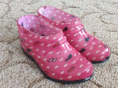 Лот: 15826813. Фото: 1. Колоши детские. Другое (одежда, обувь, галантерея)