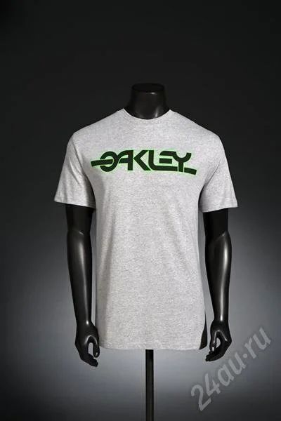 Лот: 550595. Фото: 1. футболка от oakley,. Другое (мужская одежда)