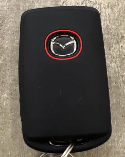 Лот: 21092040. Фото: 1. Чехол силиконовый для ключа Mazda... Автомобильные сигнализации