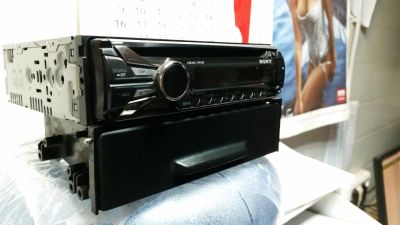 Лот: 6940490. Фото: 1. Автомагнитола Sony CDX-GT565UV. Автомагнитолы