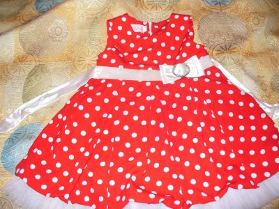 Лот: 3487289. Фото: 1. платье праздничное красное в горошек. Платья, сарафаны