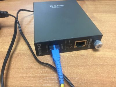 Лот: 10757777. Фото: 1. Медиаконвертер D-Link DMC-920T. Другое (сетевые устройства)