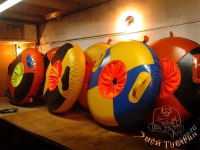 Лот: 2422535. Фото: 1. Тюбинг(плюшки,надувные санки). Другое (спортивные товары)