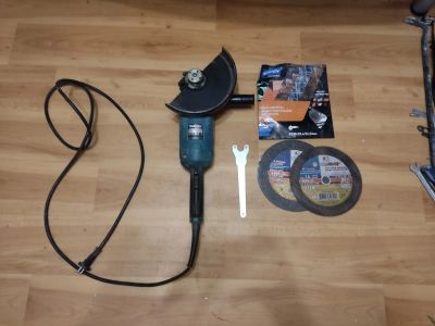 Лот: 25889910. Фото: 1. Балгарка Makita. Электроинструмент