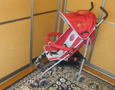 Лот: 3946256. Фото: 1. Прогулочная коляска-трость fuhaizi. Коляски